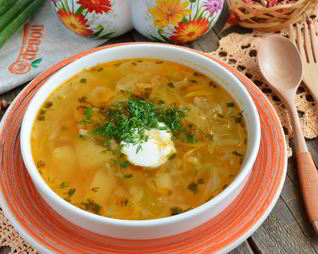 Борщ из свежей капусты