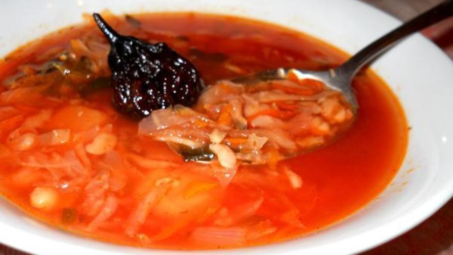 Рецепт борща постного с килькой и грушами