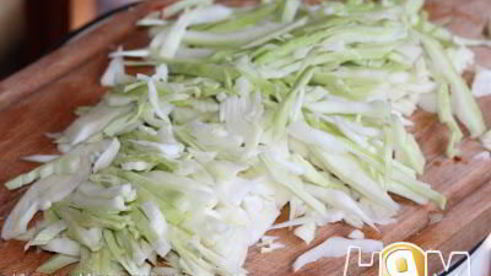 борщ с бычками по-одесски