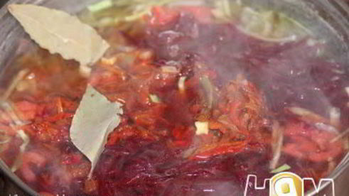 борщ с бычками по-одесски