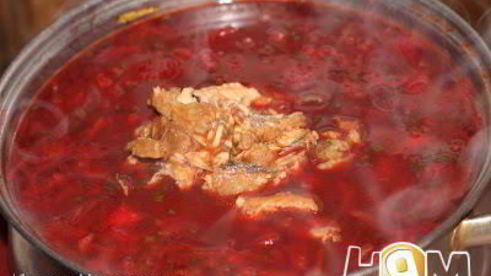 борщ с бычками по-одесски