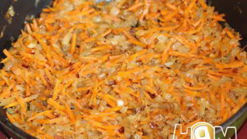 борщ с бычками по-одесски