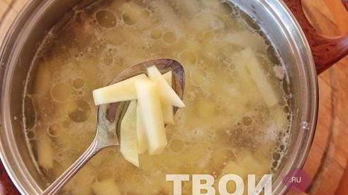 борщ со щавелем