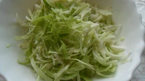 борщ со свекольной ботвой в мультиварке