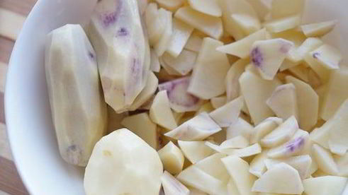 зеленый борщ с крапивой