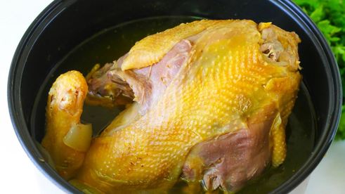 бульон с яйцом