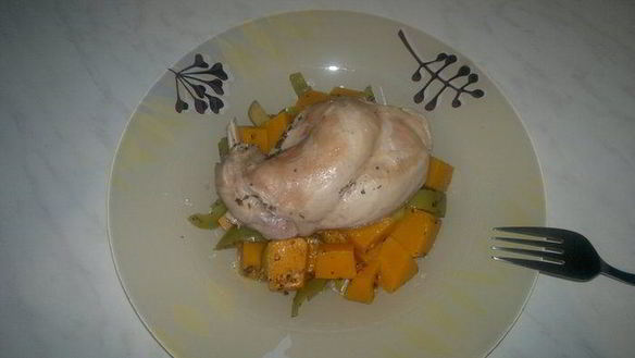 Рецепт Кролика в Прованском бульоне с тушеной тыквой и перцем