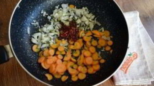 суп из щавеля на курином бульоне