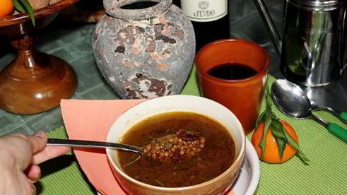 чечевичный суп с вялеными помидорами