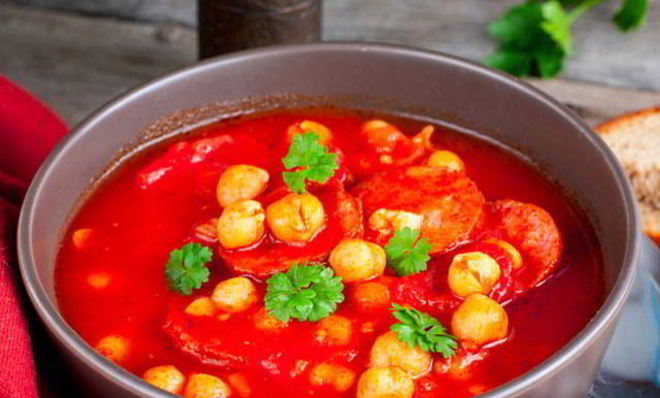 Гаспачо с чоризо