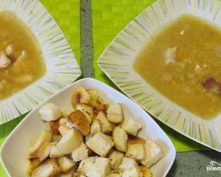 Гороховый суп на мясном бульоне