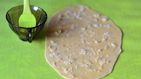 гороховый суп с чесночными рулетиками