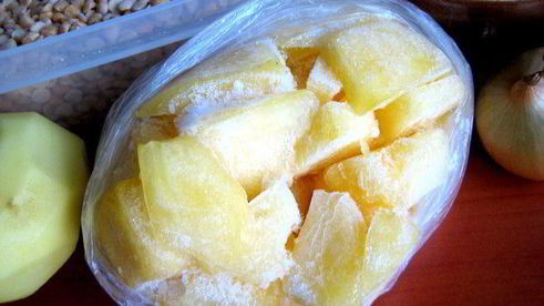 гороховый суп с копченостями и тыквой