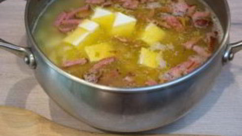 гороховый суп с копченостями