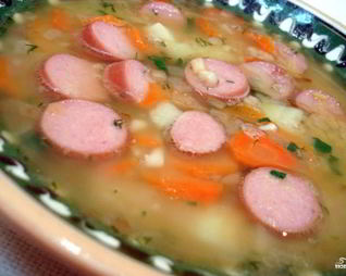 Гороховый суп с сосиской