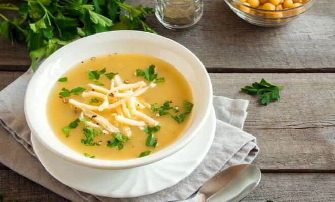 Гороховый суп с сыром