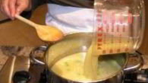 суп из риса и гороха