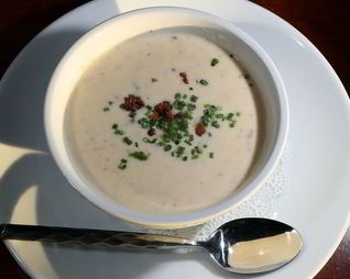 Холодный суп Тюри