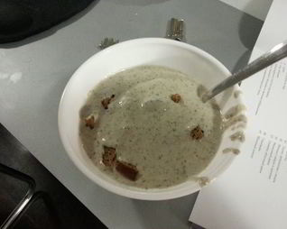 Крем-суп из грибов и курицы в мультиварке