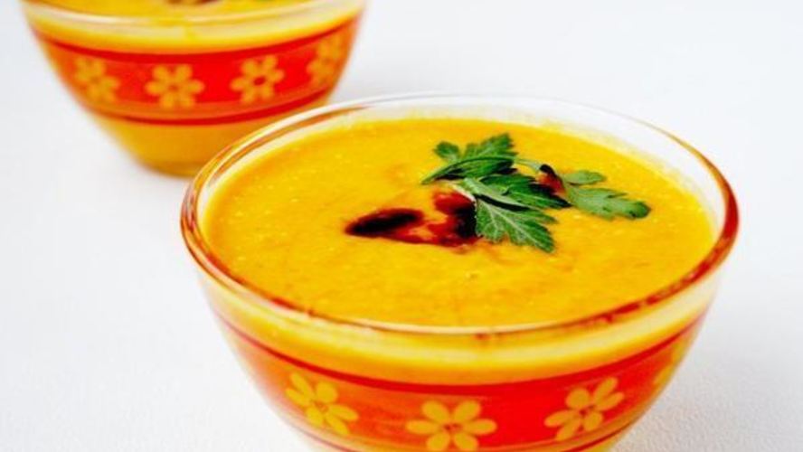 Рецепт крема-супа из тыквы с карри и бальзамическим кремом