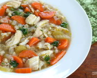 Куриный суп с перловкой