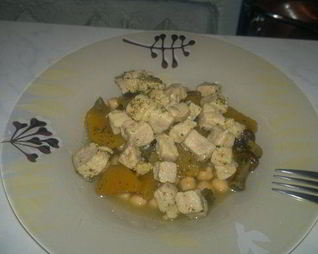 Нутовая похлебка со свининой и тыквой