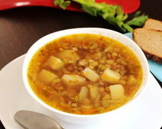 Простой суп из чечевицы