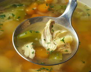 Рассольник с курицей по-русски