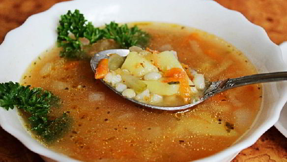 Рецепт Рассольника с огурцами и перловкой