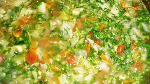 щи помидорно-укропные