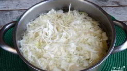 щи с консервированной фасолью