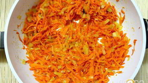 капустная солянка с грибами