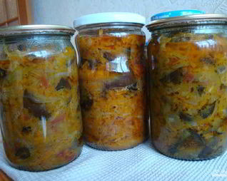 Солянка с баклажанами и капустой