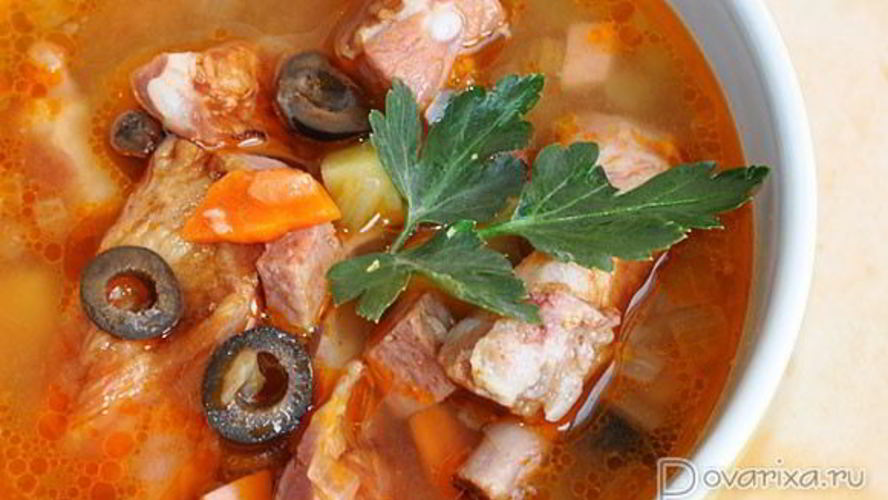 Рецепт солянки с копчеными ребрами