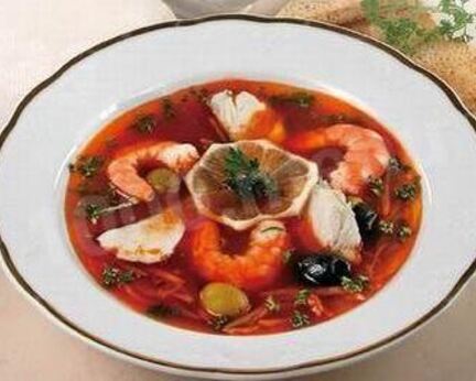 Солянка с креветками