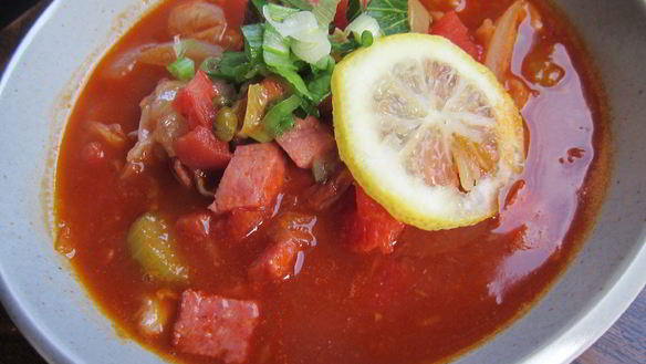 Рецепт Солянки с оливками и колбасой