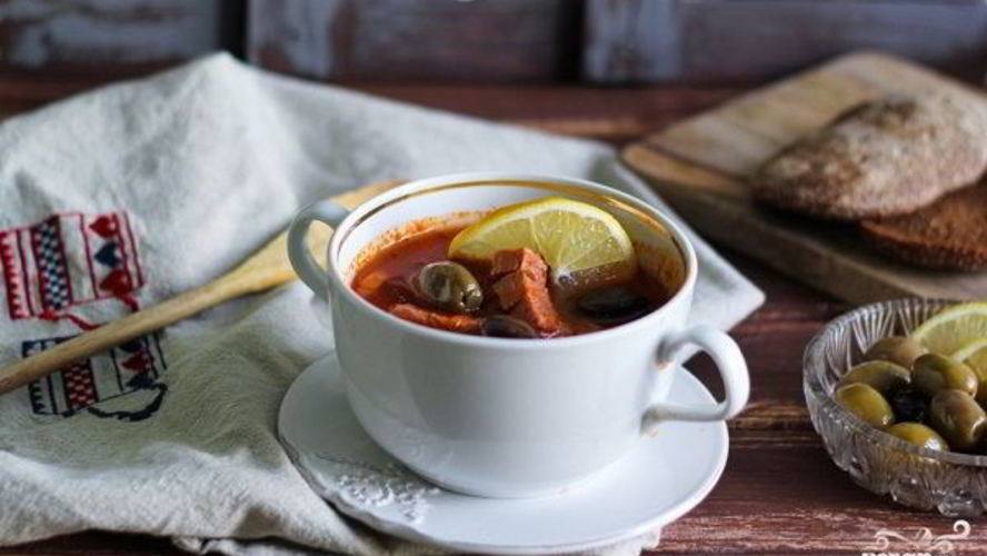 Рецепт солянки с оливками