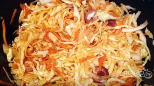 солянка с сосиской из свежей капусты