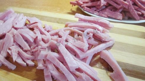 солянка сборная мясная в мультиварке