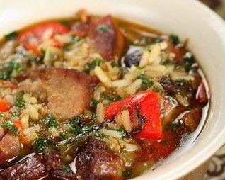 Суп из баранины с рисом, картофелем и алычой