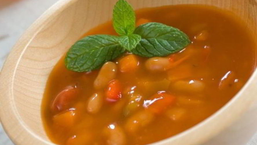 Рецепт супа из свежей фасоли с клецками