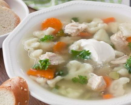 Суп из цветной капусты с курицей