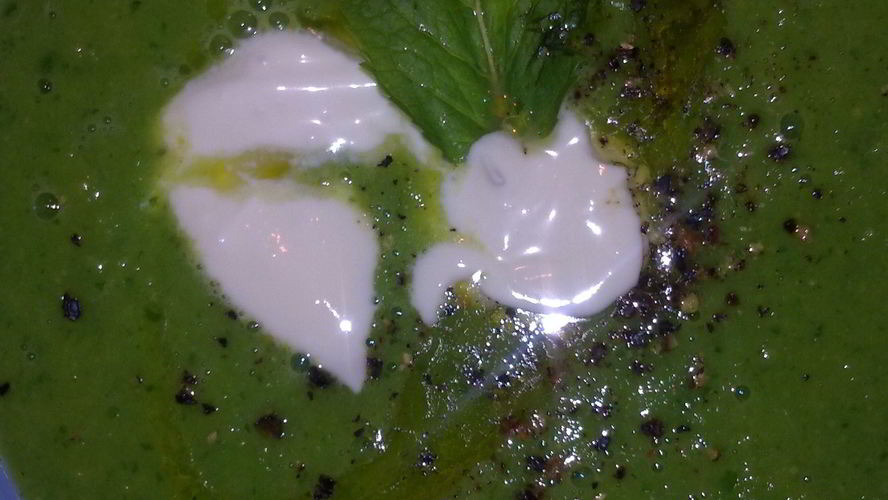 Рецепт горохова-мятного суп-пюре