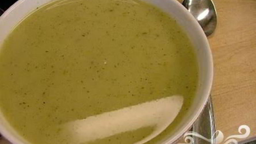 Рецепт летнего супа-пюре из картофеля и цукини