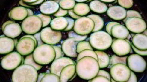 летний суп-пюре из картофеля и цукини