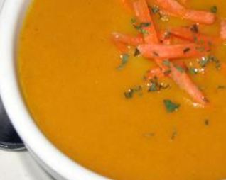 Морковный суп-пюре с кинзой