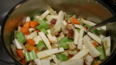 нежный суп-пюре биск из овощей и каштанов