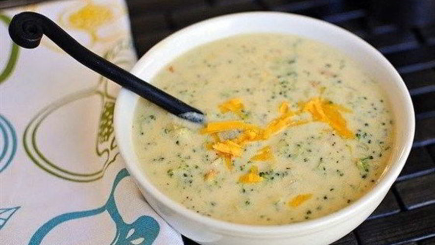 Рецепт супа-пюре из брокколи с сыром