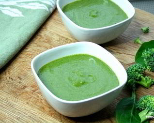 Суп-пюре из брокколи со шпинатом