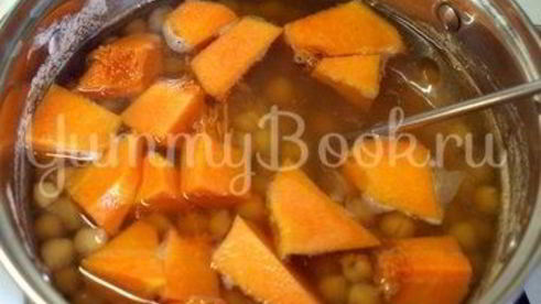 суп-пюре из нута с тыквой